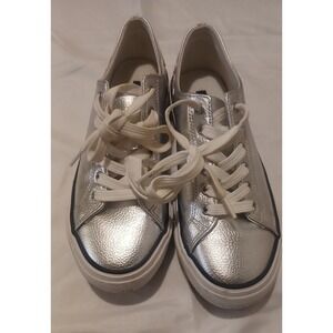 Tommy Hilfiger women shoes Size‎ 7 Silver On The Shoe With White Laces